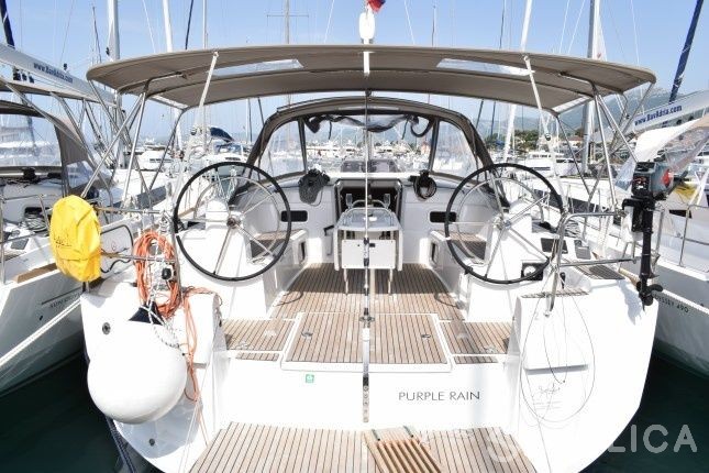 Sun Odyssey 519 - Yacht Charter Sailica