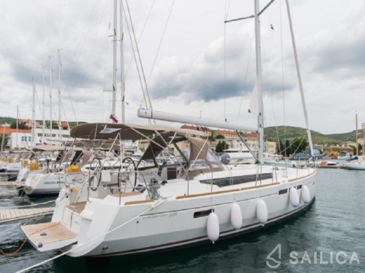 Sun Odyssey 519 - Yacht Charter Sailica