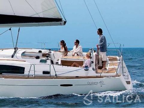 Oceanis 40 - Yacht Charter Sailica