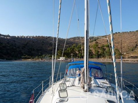 Sun Odyssey 45.2 - Yacht Charter Sailica