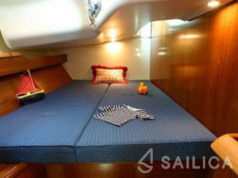 Sun Odyssey 49 - Yacht Charter Sailica