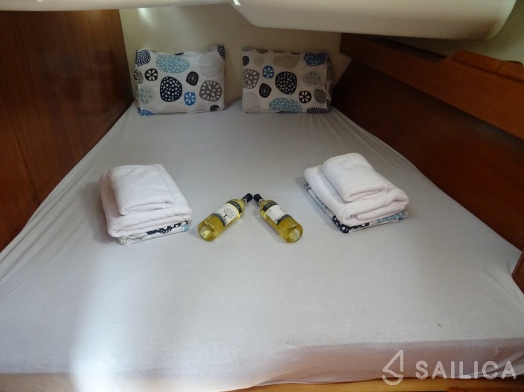 Sun Odyssey 49 - Yacht Charter Sailica