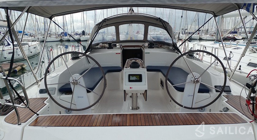 Bavaria 46 Cruiser - Yacht Charter Sailica