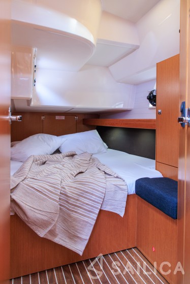 Bavaria 46 Cruiser - Yacht Charter Sailica