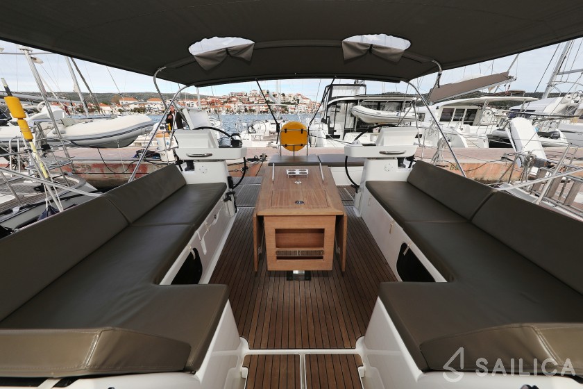 Dufour 56 Exclusive - Yacht Charter Sailica