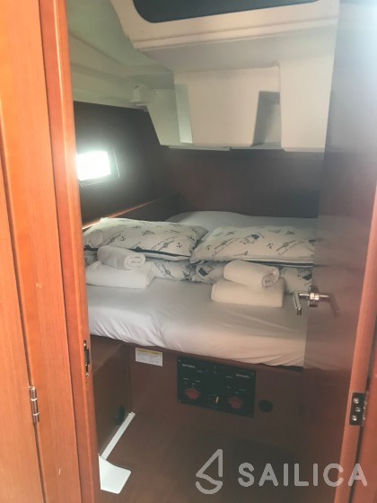 Oceanis 46.1 - Yacht Charter Sailica