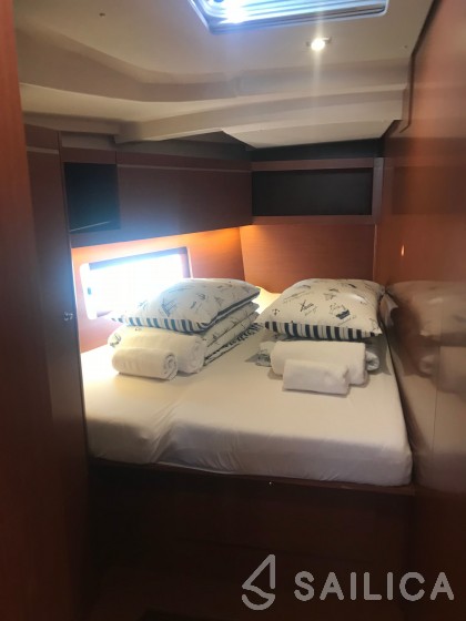 Oceanis 46.1 - Yacht Charter Sailica