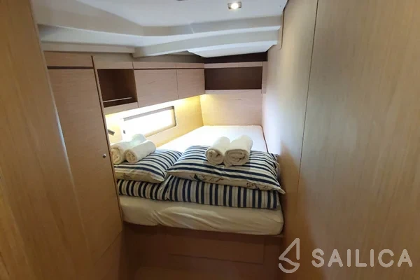 Oceanis 46.1 - Yacht Charter Sailica
