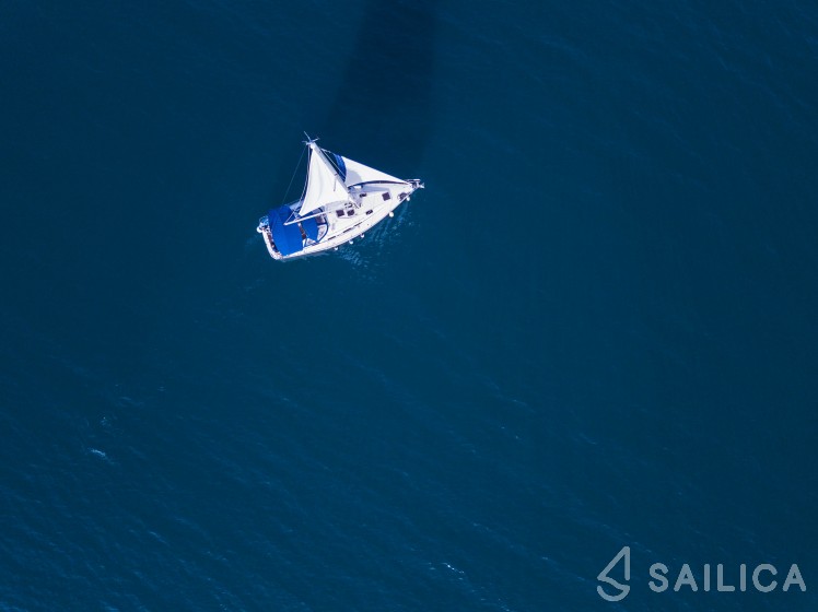 Bavaria 40 Cruiser - Yacht Charter Sailica