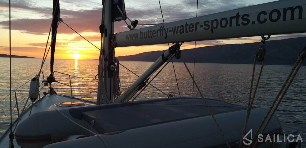 Bavaria 40 Cruiser - Yacht Charter Sailica