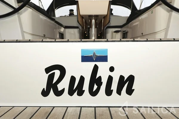 Bavaria 46 Cruiser - Yacht Charter Sailica