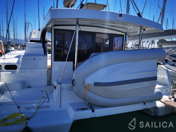 Bali Catspace - Yacht Charter Sailica