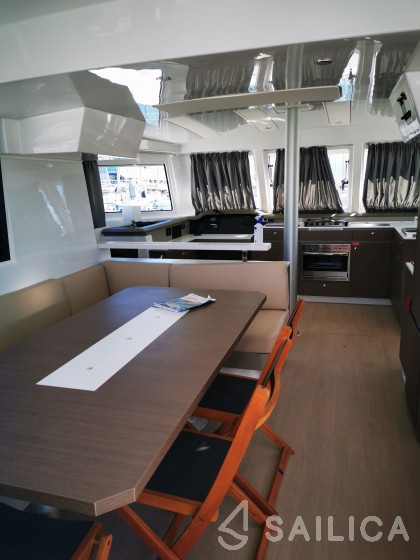 Bali Catspace - Yacht Charter Sailica