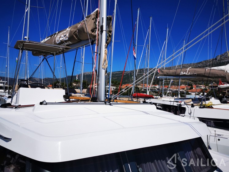 Bali Catspace - Yacht Charter Sailica