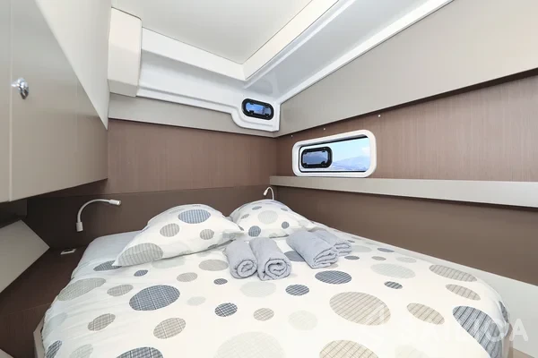 Bali Catspace - Yacht Charter Sailica