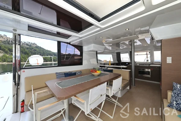 Bali Catspace - Yacht Charter Sailica