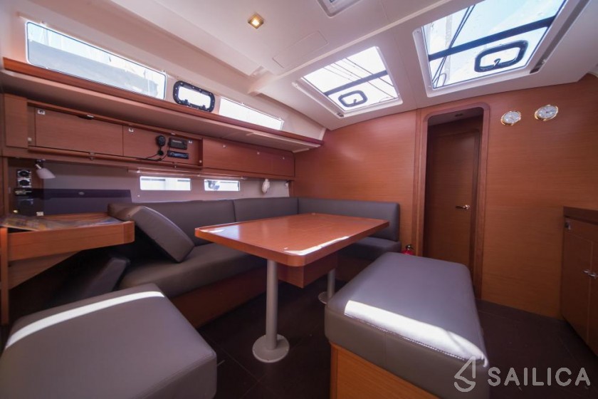 Dufour 460 GL - Yacht Charter Sailica