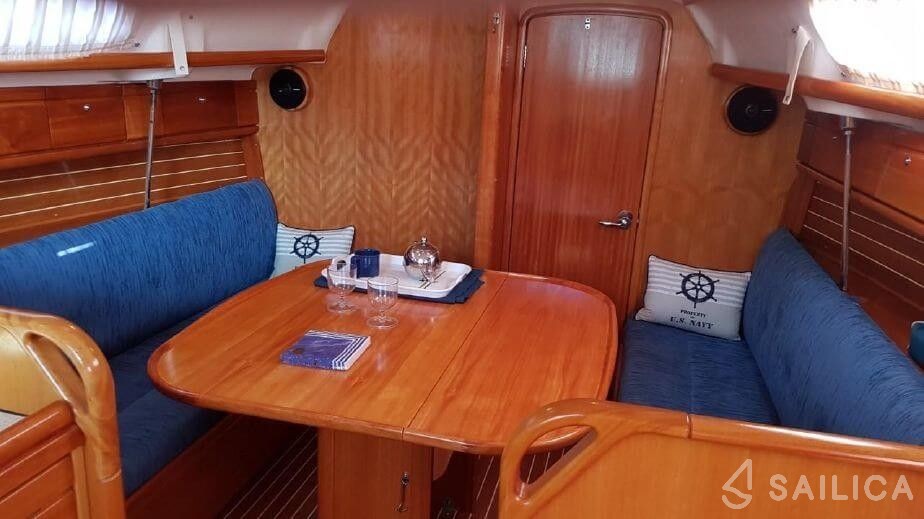 Bavaria 30 Cruiser - Yacht Charter Sailica