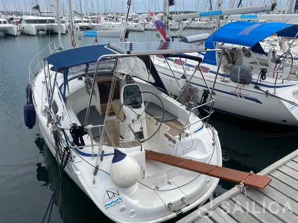 Bavaria 30 Cruiser - Yacht Charter Sailica