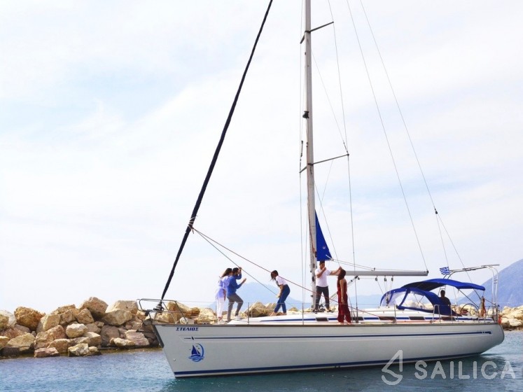 Bavaria 44 - Yacht Charter Sailica
