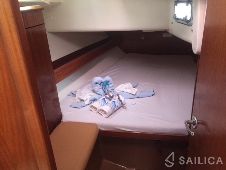Bavaria 44 - Yacht Charter Sailica