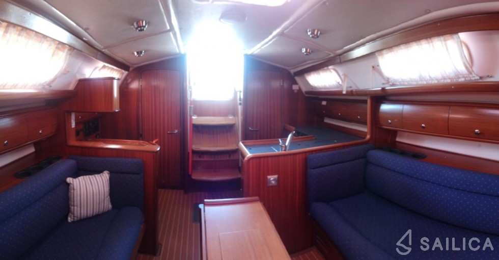 Bavaria 36 Cruiser - Yacht Charter Sailica