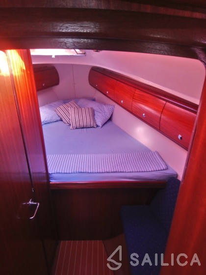 Bavaria 36 Cruiser - Yacht Charter Sailica