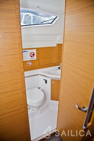 Elan 45 Impression - Yacht Charter Sailica
