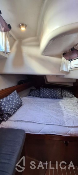 Bavaria 44 - Yacht Charter Sailica