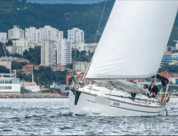 Bavaria 44 - Yacht Charter Sailica