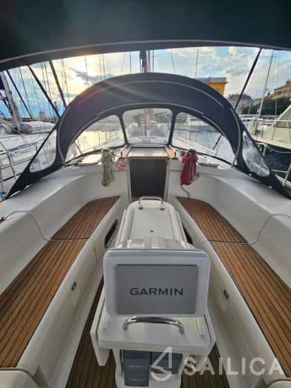 Bavaria 44 - Yacht Charter Sailica