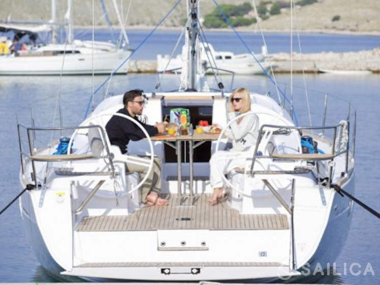 Elan Impression 40.1 - Yacht Charter Sailica