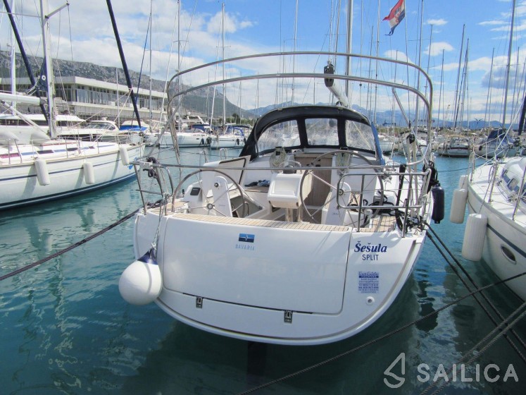 Bavaria 37 Cruiser - Yacht Charter Sailica