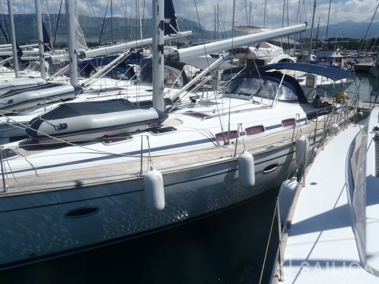 Bavaria 46 Cruiser - Yacht Charter Sailica