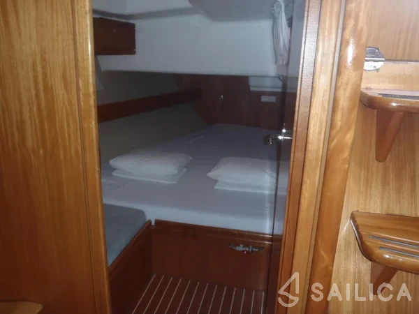 Bavaria 46 Cruiser - Yacht Charter Sailica