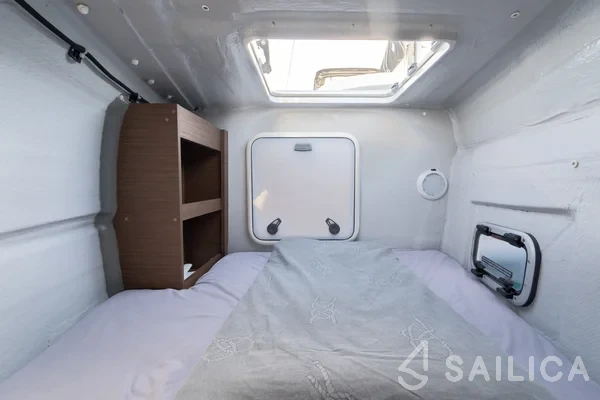 Lagoon 40 - Yacht Charter Sailica