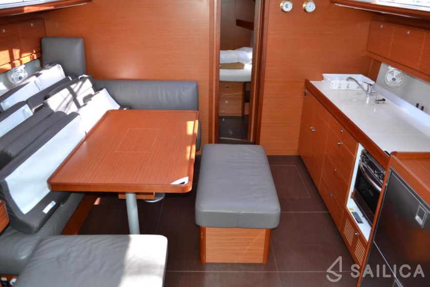 Dufour 460 GL - Yacht Charter Sailica