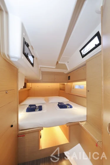 Dufour 530 - Yacht Charter Sailica