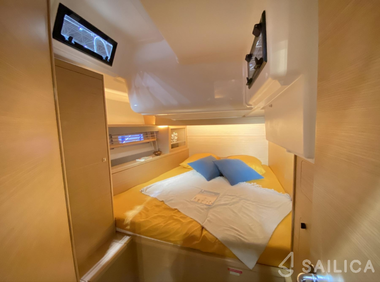 Dufour 530 - Yacht Charter Sailica