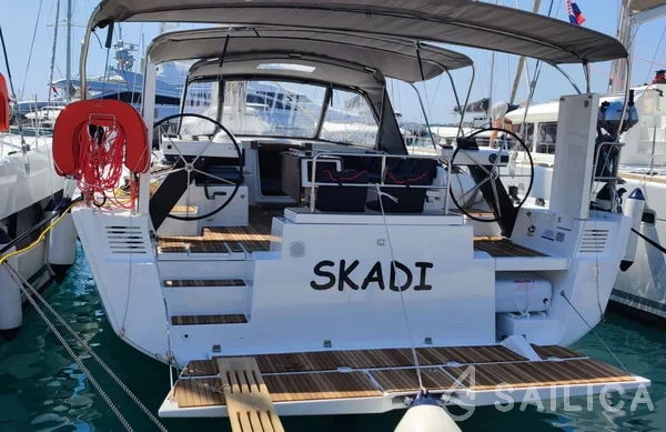 Dufour 530 - Yacht Charter Sailica