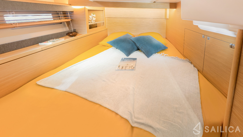 Dufour 530 - Yacht Charter Sailica