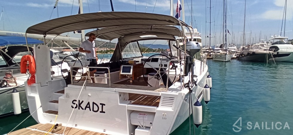 Dufour 530 - Yacht Charter Sailica