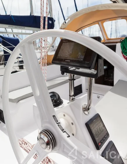 Elan E3 - Yacht Charter Sailica