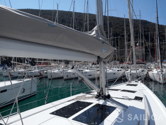 Hanse 458 - Yacht Charter Sailica