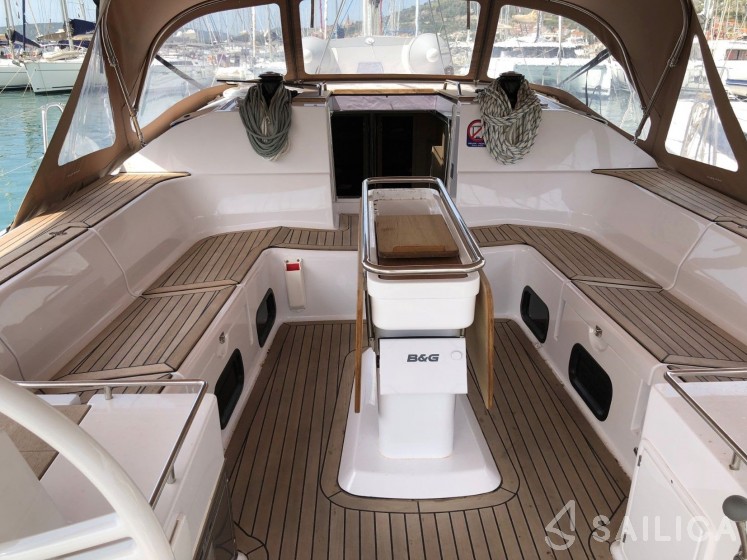 Elan 50 Impression - Yacht Charter Sailica