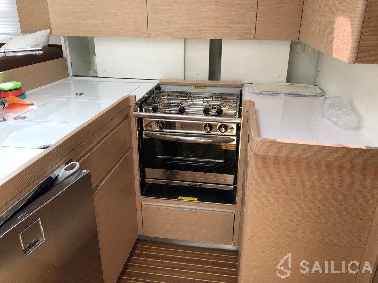 Elan 50 Impression - Yacht Charter Sailica