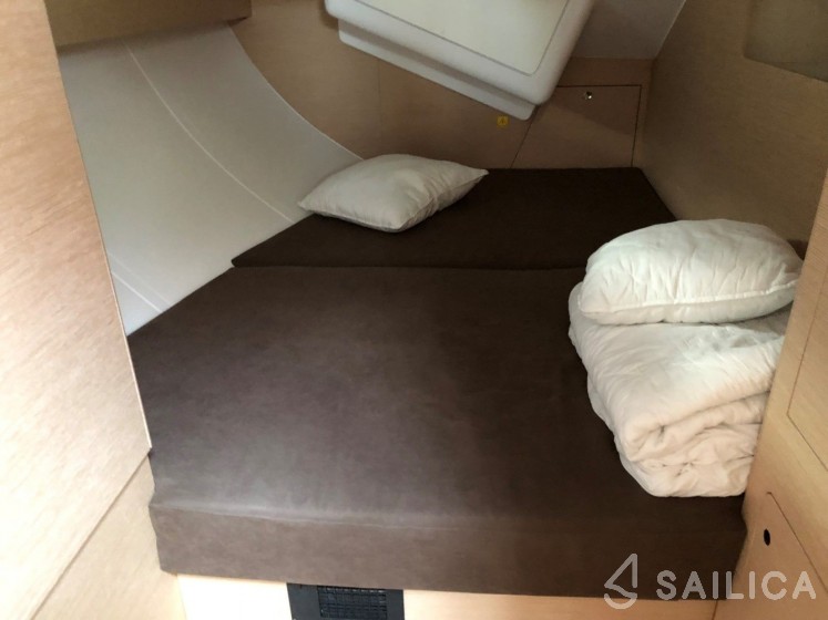 Elan 50 Impression - Yacht Charter Sailica