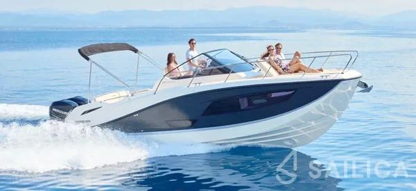 Quicksilver Activ 875 Sundeck - Yacht Charter Sailica