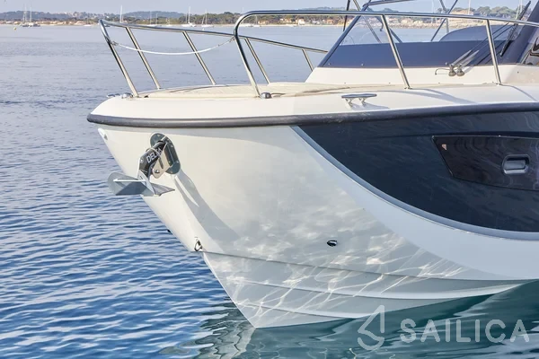Quicksilver Activ 875 Sundeck - Yacht Charter Sailica