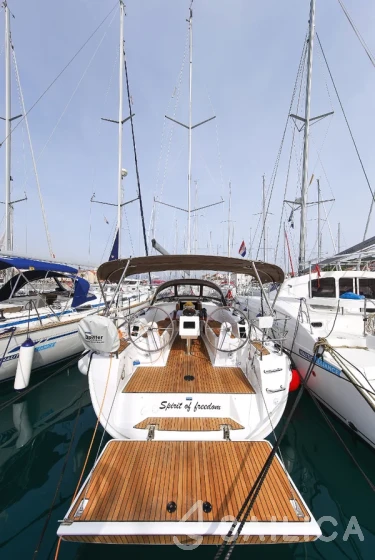Bavaria 34 Cruiser - Yacht Charter Sailica